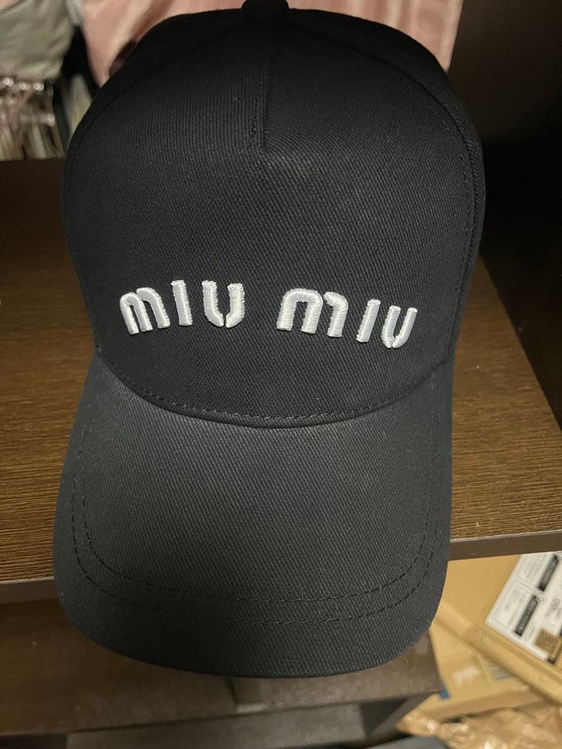 ミュウ ミュウ帽子