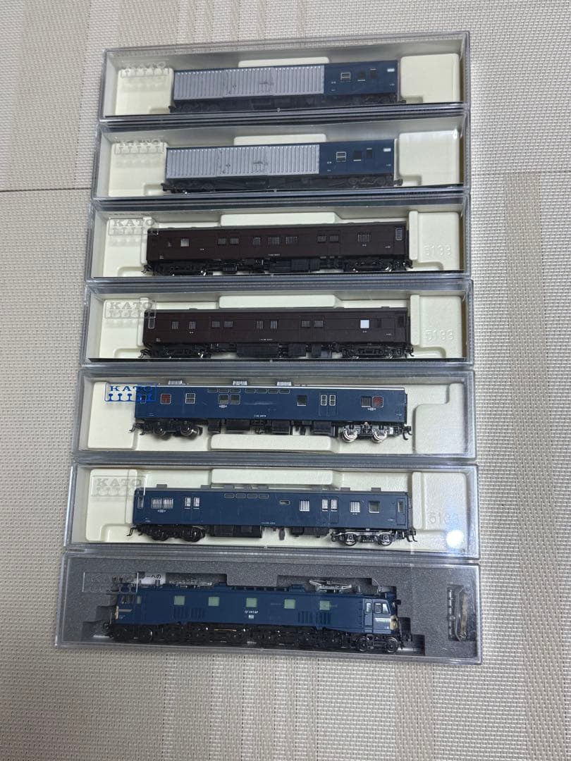 EF58-150 KATO京都店オリジナルと荷物車6両のセット - メルカリ