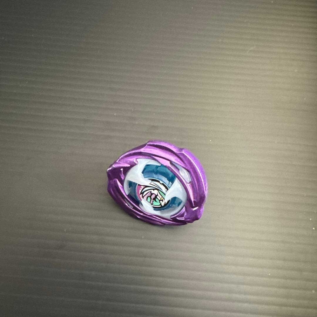 ベイブレードx ワイバーンホバー　メタルコートバイオレット