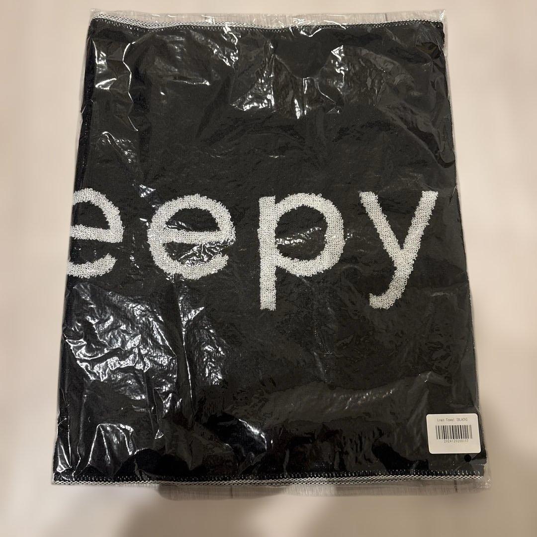 クリーピーナッツ CreepyNuts ライブグッズ タオル 黒 - メルカリ