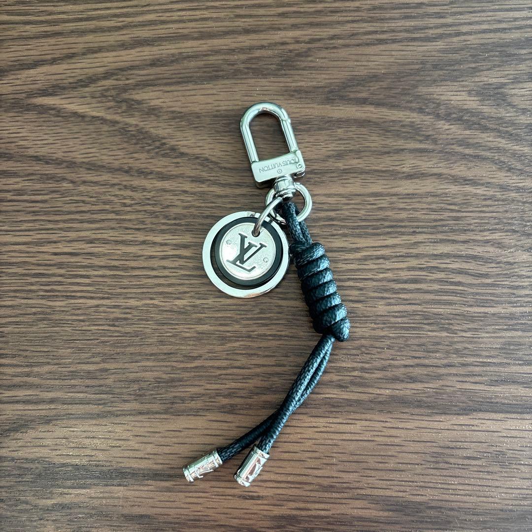 【最終価格】 LOUIS VUITTON ルイ・ヴィトン　キーリング