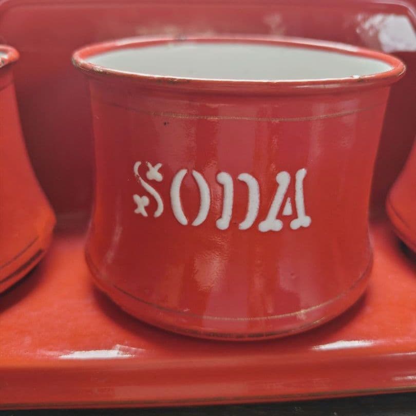 アンティーク ホーロー サボンラック レッド