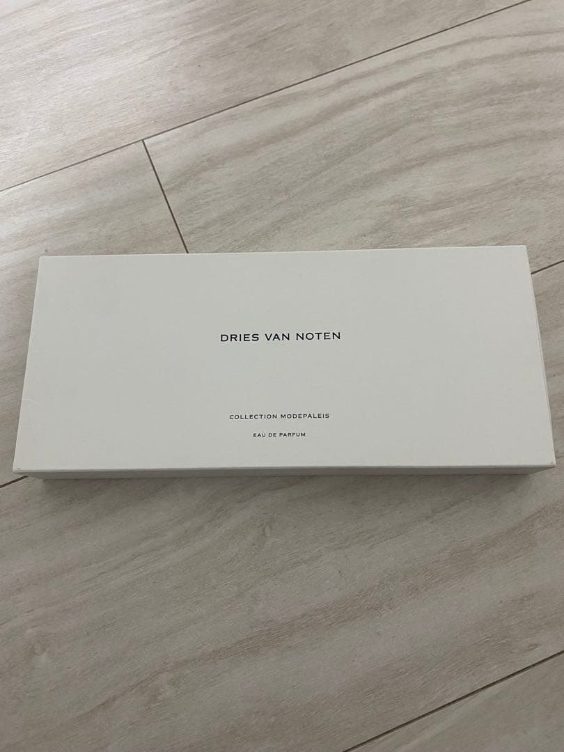 【即購入OK／新品未使用】DRIES VAN NOTEN 香水 EDP｜定価以下