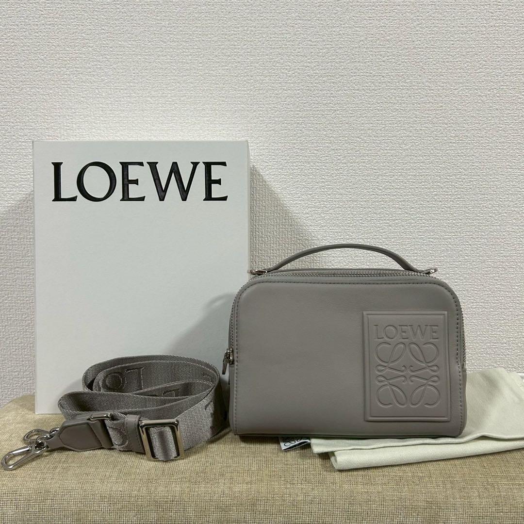 ロエベ クロスボディカメラバッグミニ