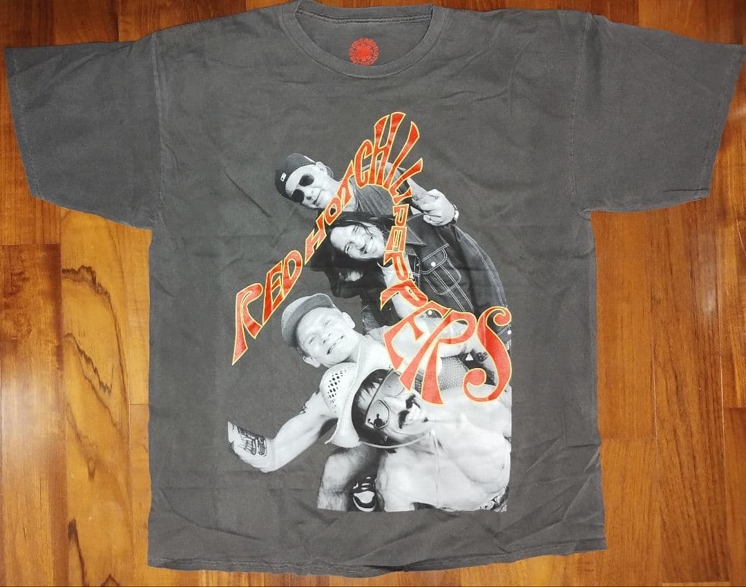 レッド・ホット・チリ・ペッパーズ UL Tour スローバック Tシャツ XL 0000000254282_mO1Bs4g.jpg