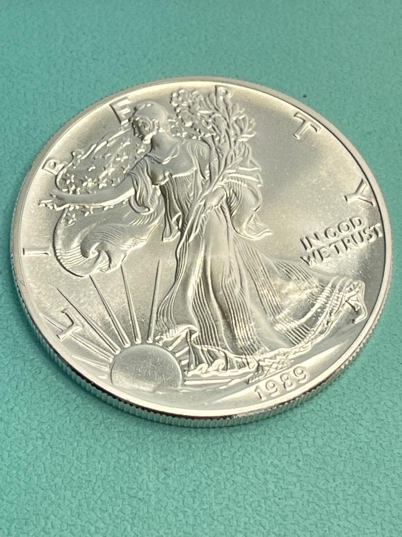 1989年「イーグル•ウォーキングリバティ」純銀1オンス銀貨 イーグル（ウォーキングリバティ）純銀 1オンス】2019年