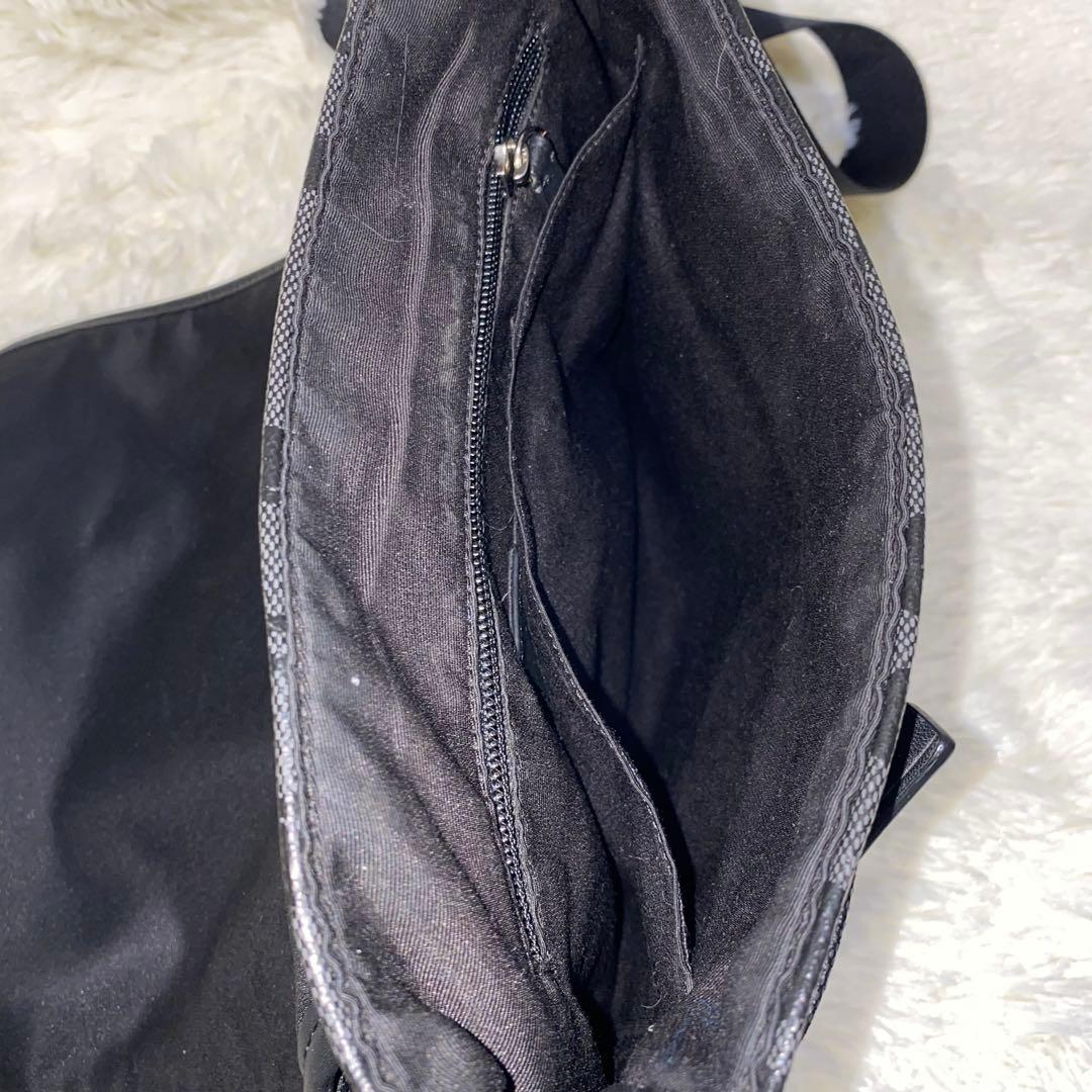 COACH ヘリテージ メッセンジャーバッグ シグネチャー PVC ブラック