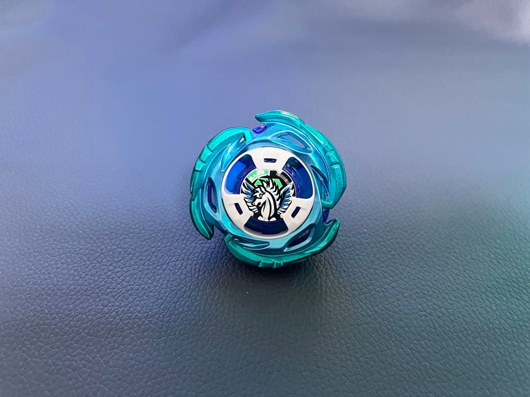 新品未使用 ベイブレードX エアロペガサス3-70A 本体のみ