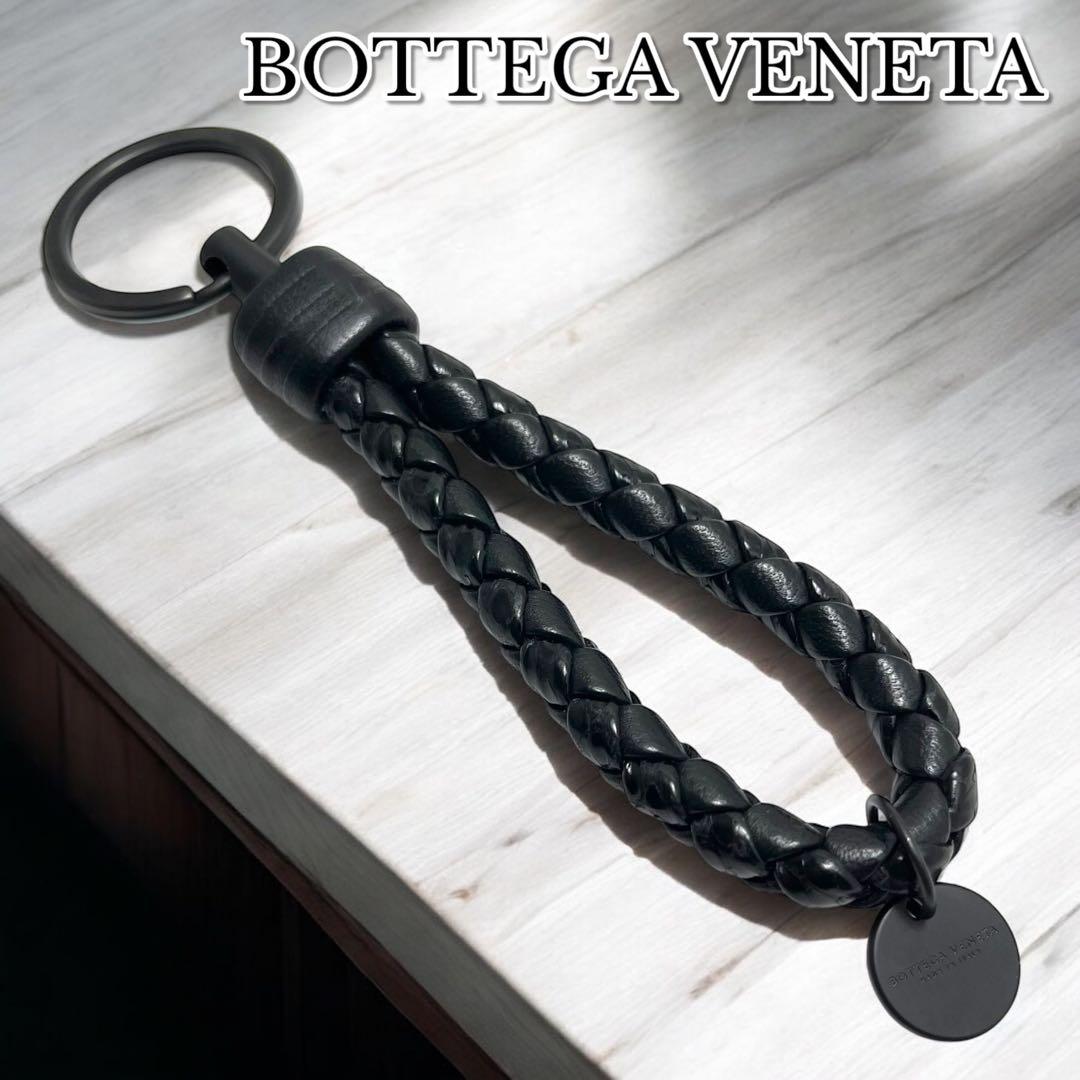 極美品✨BOTTEGA VENETA イントレチャート キーリング パイソン 黒 楽天市場】BOTTEGA VENETA ボッテガヴェネタ キーホルダー イントレ