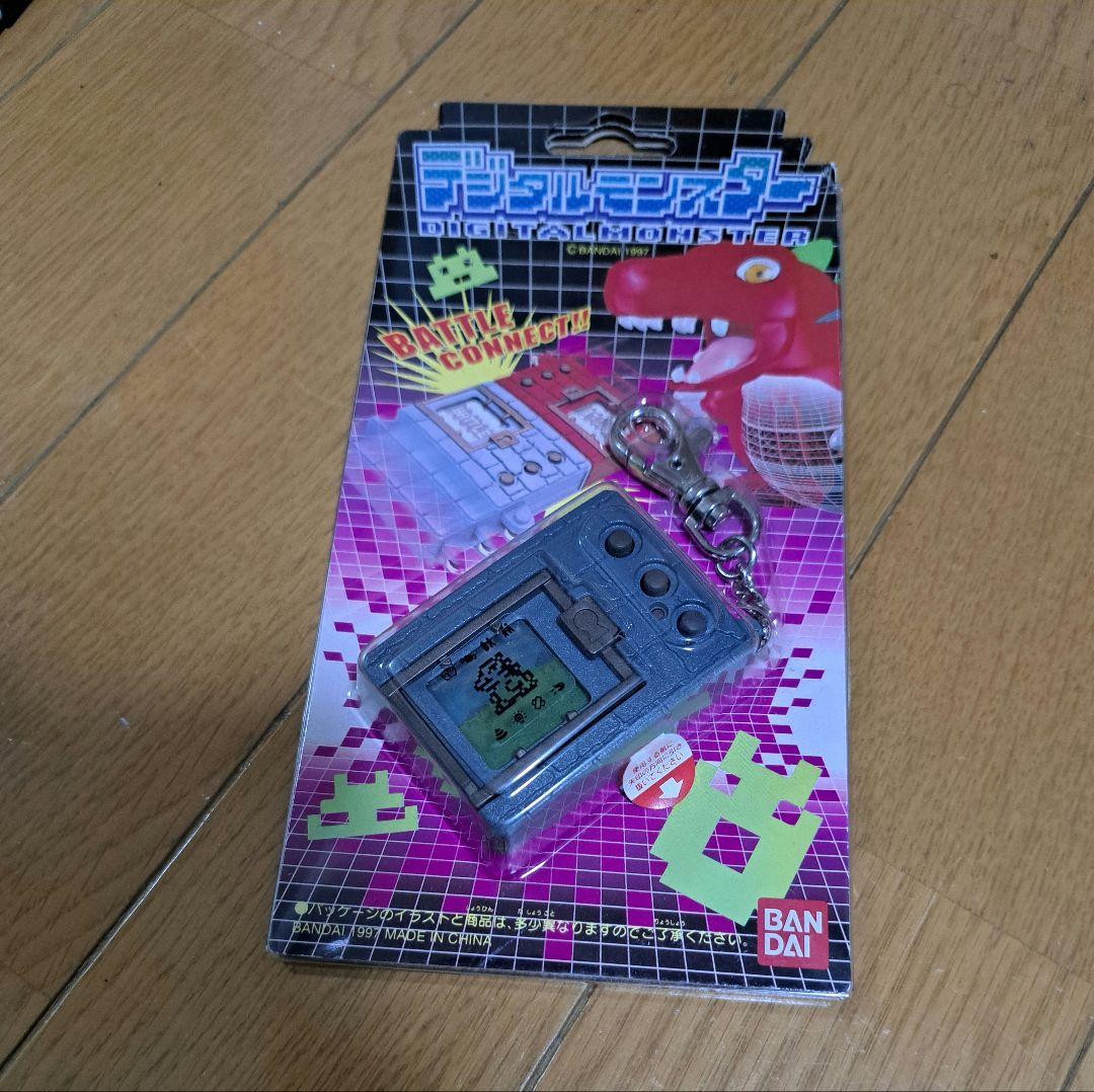 デジモン 初代 デジタルモンスター ver1 グレー パッケージ - メルカリ