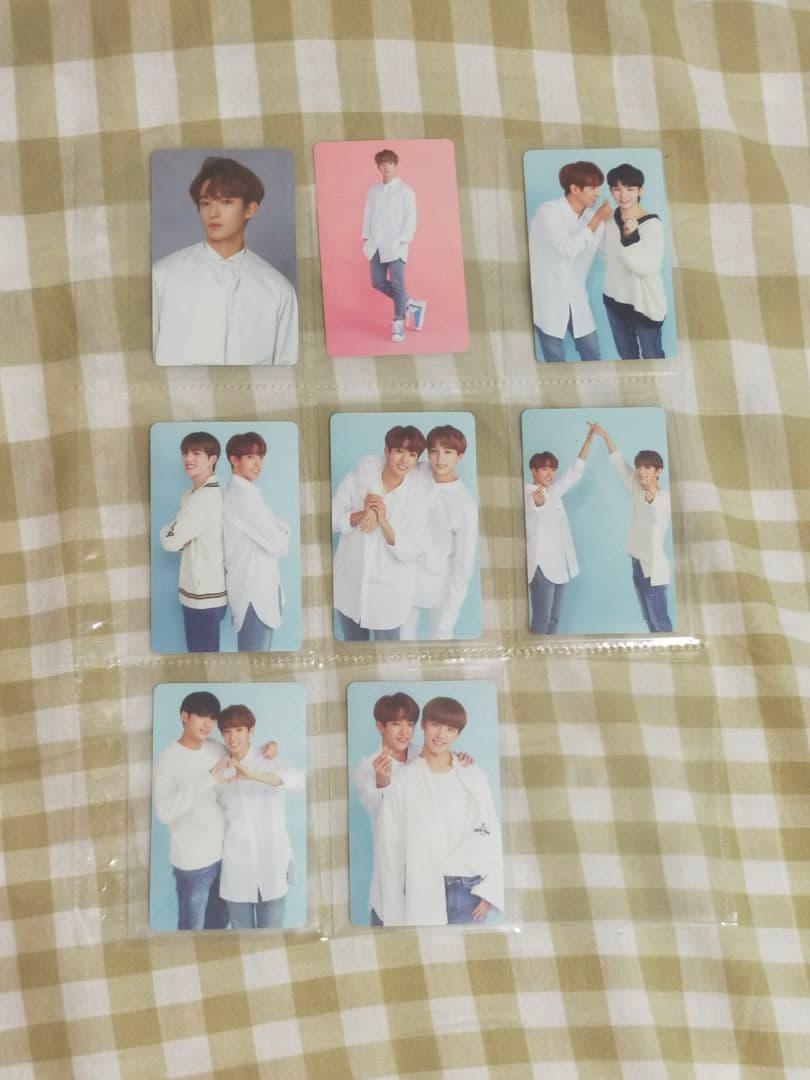 【年末セール】SEVENTEEN トレカ160枚以上 旧ペンライト付きまとめ売り