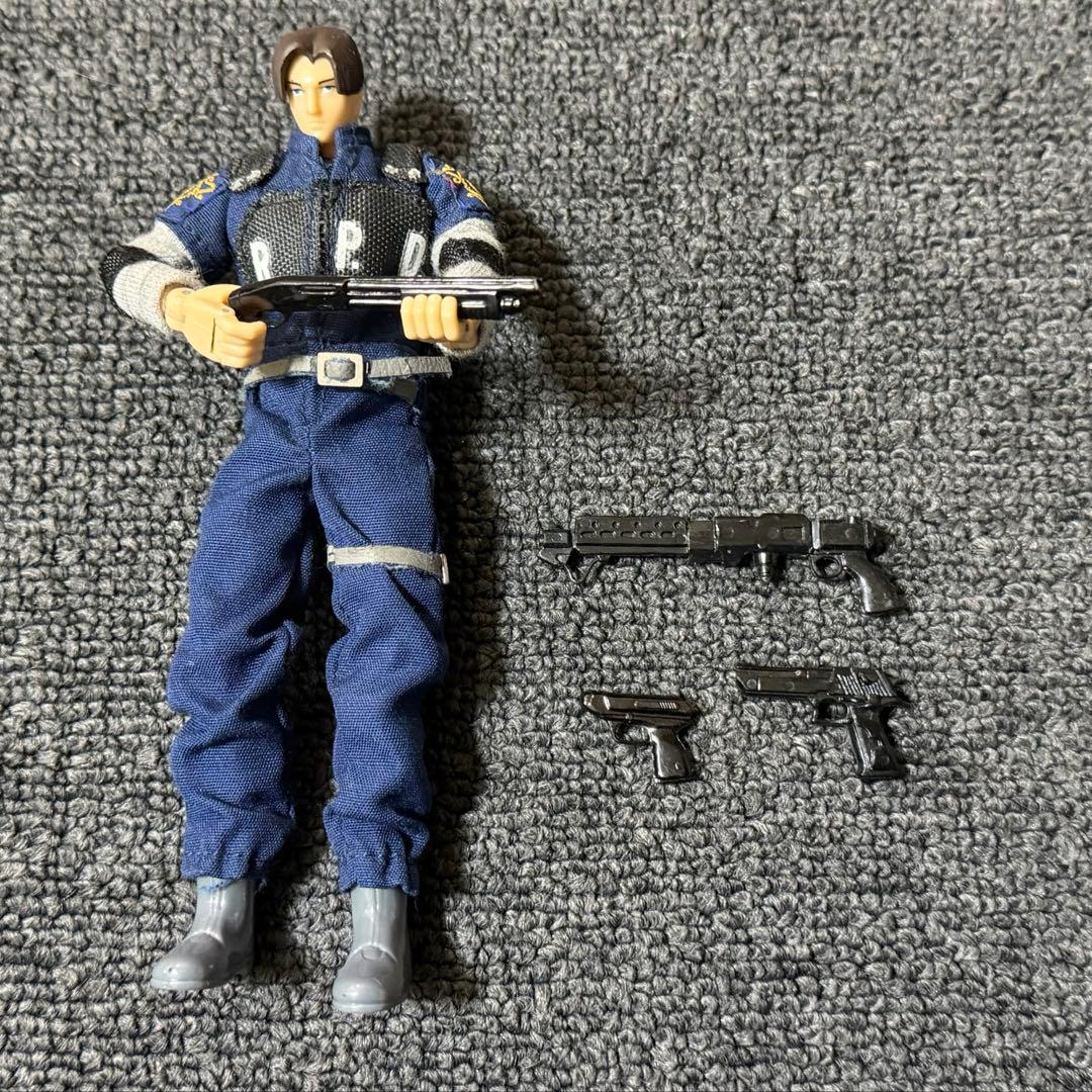 バイオハザード アクションフィギュア レオン 1/12スケール PWTOYS 1/12 LEON R-Evil アクションフィギュア PW2013 *予約 - 1/6