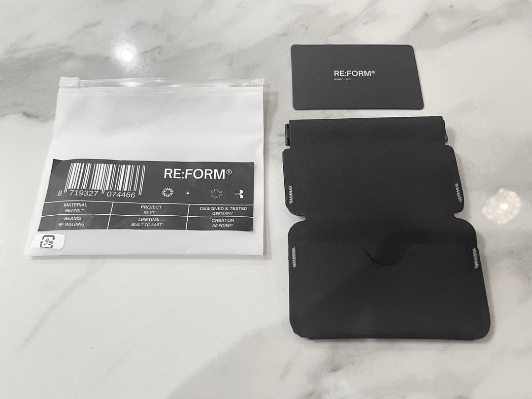 【美品】RE:FORM® RE:01 (スリーブ)