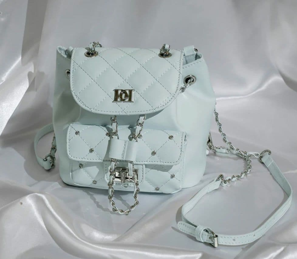 Darich ダーリッチ キルティングビジューミニリュック - メルカリ