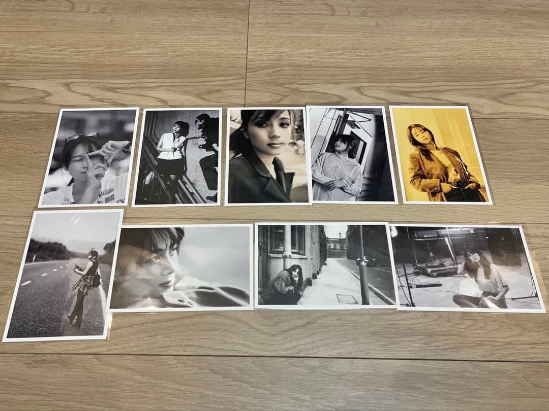 ZARD 坂井泉水 35周年写真展 Photo Gallery 全グッズ限定袋付 - メルカリ