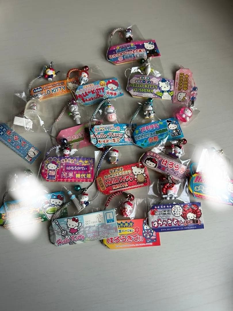 ハローキティ ストラップ セット62個