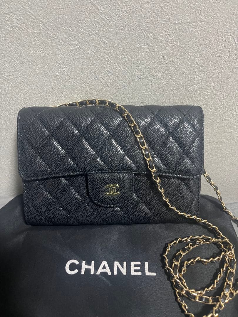 値段交渉OK！シャネル ノベルティ チェーンウォレット ゴールド