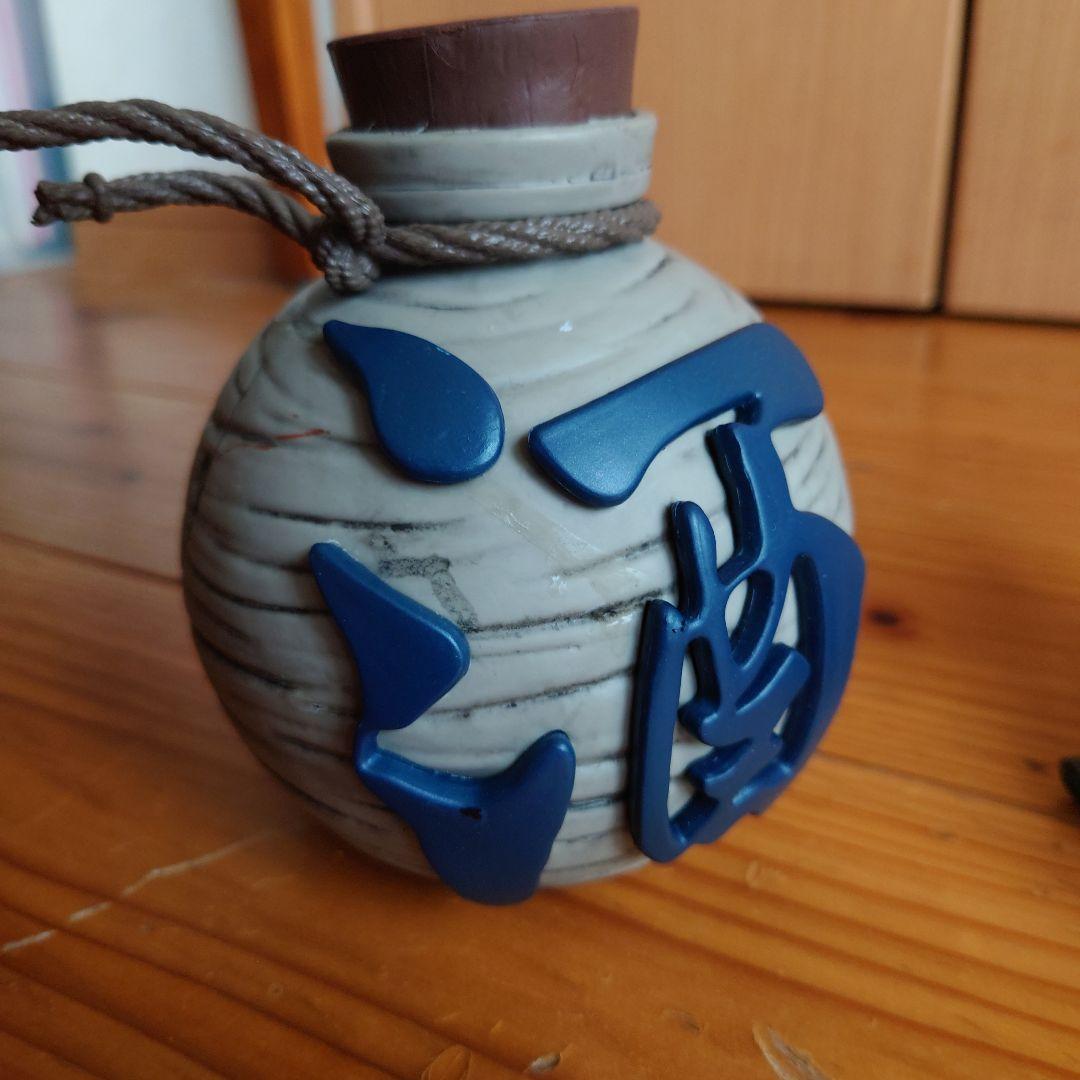 ワンピース ゾロ 飲酒ポーズ フィギュア - メルカリ