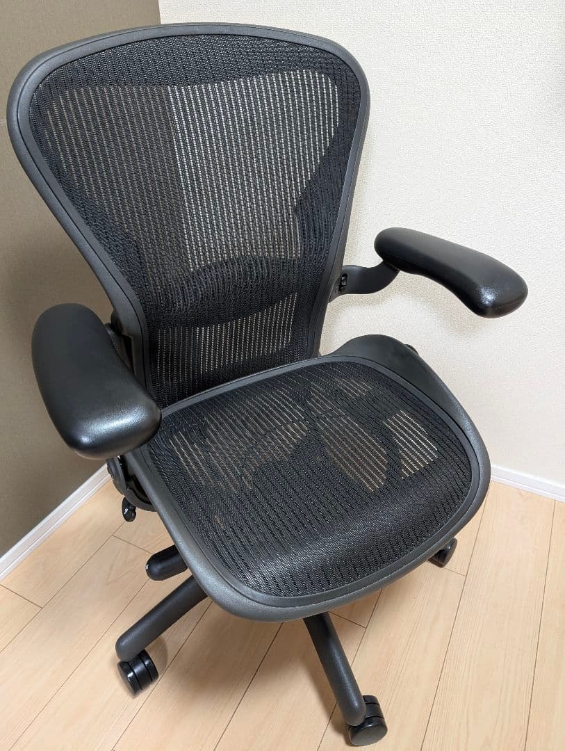 【バ・ロンさま】ハーマンミラー アーロンチェア Bサイズ フル装備