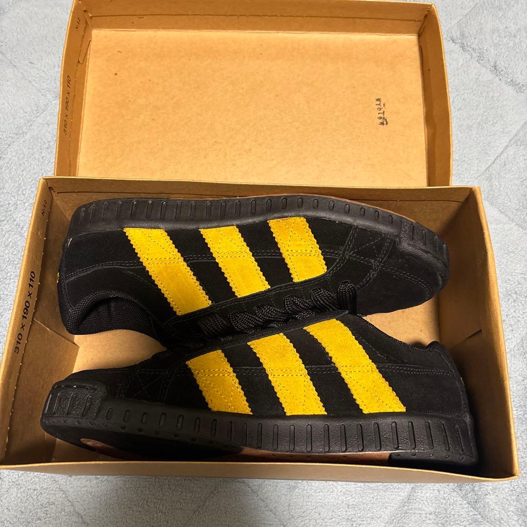 野*犬様 adidasアディダス1996年90sシュレッドSHRED Ⅱ黒×黄