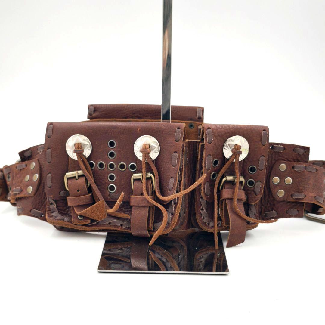 【激レア 希少】ボディバッグ 本革 アモベルト バンダリア パンク バイカー 激レア 希少】ボディバッグ 本革 アモベルト バンダリア パンク