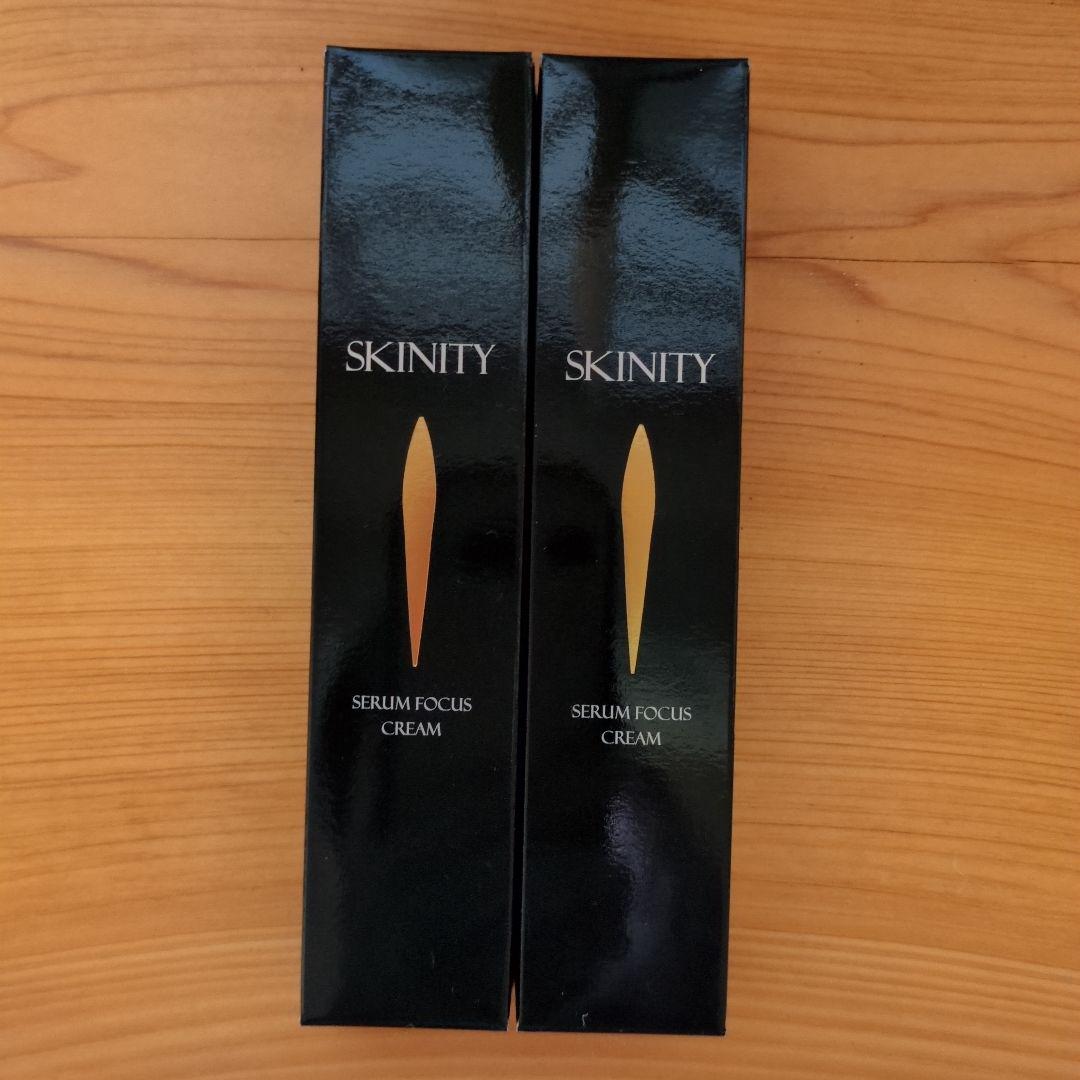 【新品未開封】スキニティ セラムフォーカスクリーム22g　10/11入荷分 スキニティ セラムフォーカス クリーム 22g リンクルホワイトクリーム