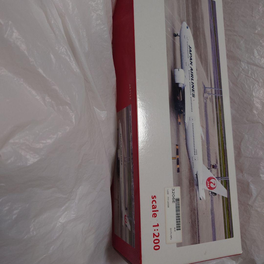 日本航空 BOEING 777-200ER スケール1:200