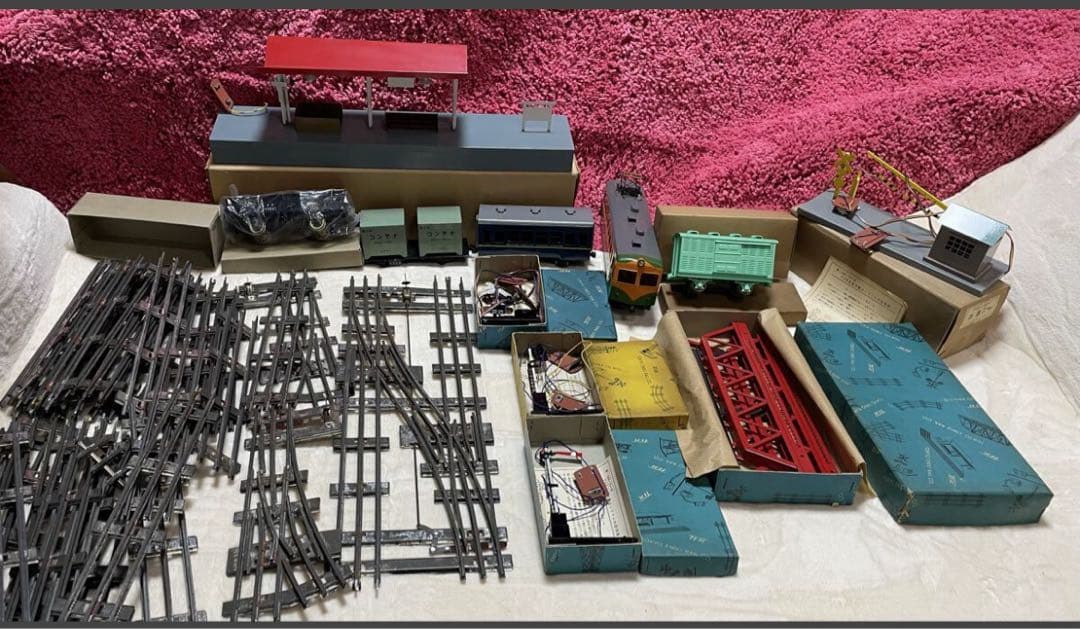 国鉄80系電車 鉄道模型 ○ゲージ当時もの大事に保管されていた為比較的に綺麗です Amazon | グリーンマックス Nゲージ 旧型国電80系1次車 (初期型湘南) 6