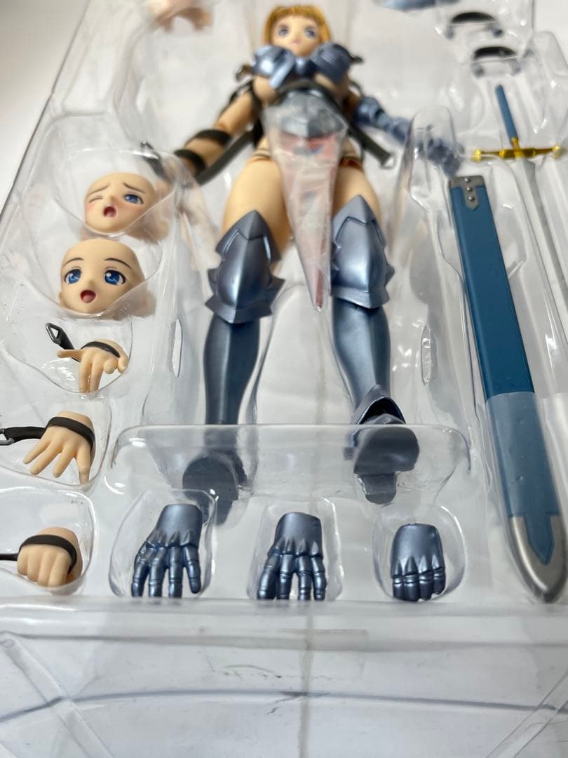 グッとくるフィギュアコレクション 流浪の戦士レイナ クイーンズブレイド