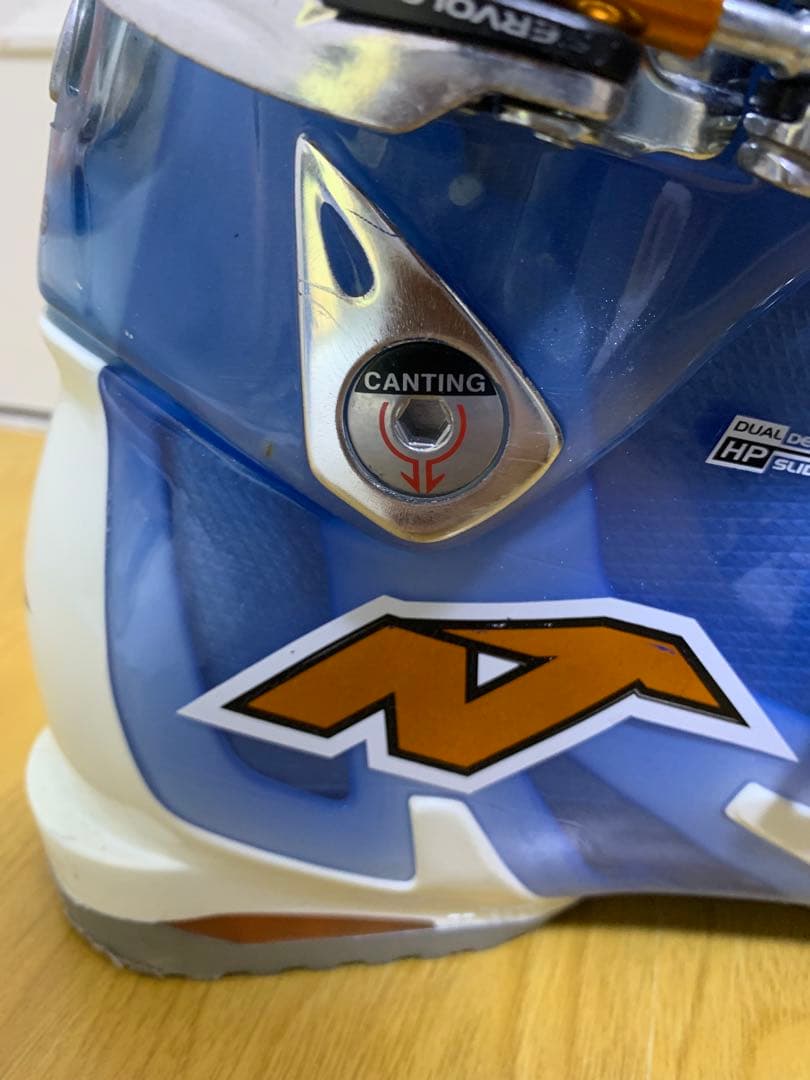 【NORDICA美品】ゲレンデで1回使用 女性用ブーツ25〜25.5cm