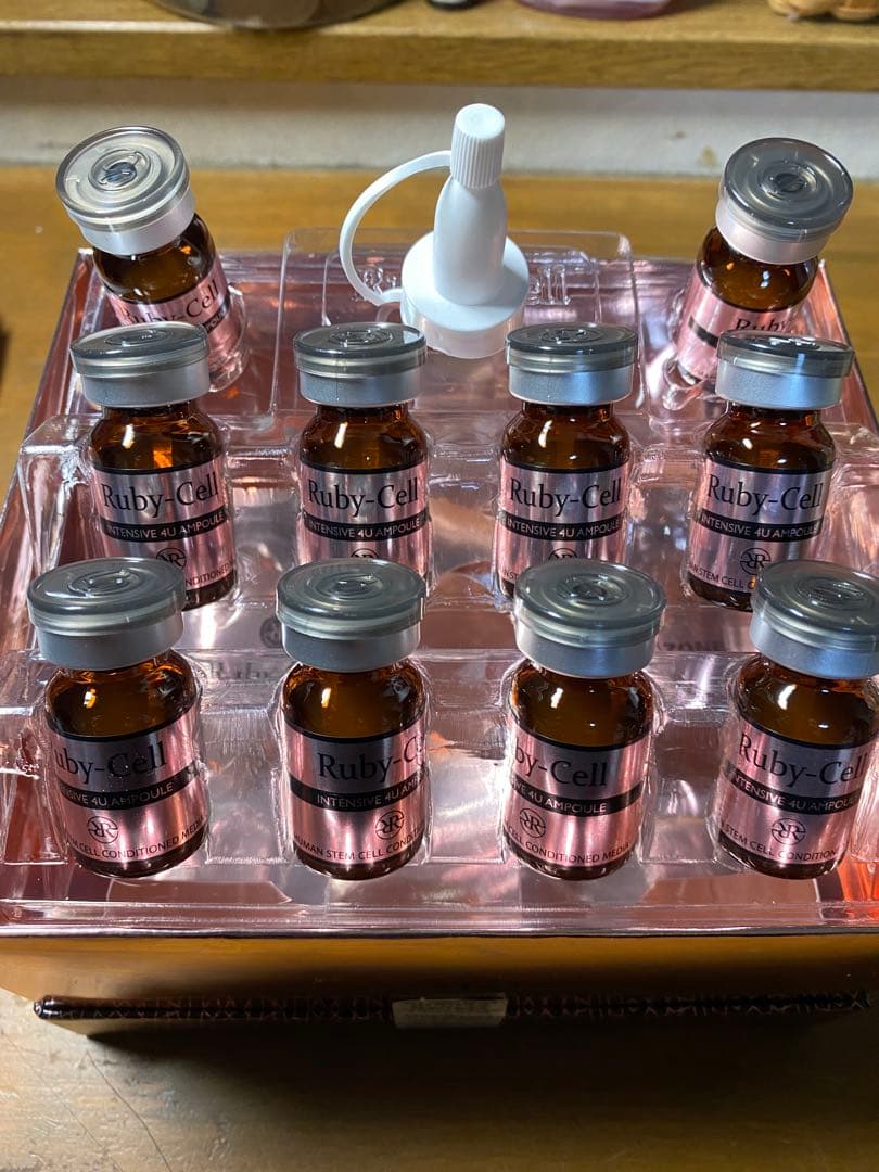 ルビーセルセラム ヒト幹細胞培養液10本(キャップ付)