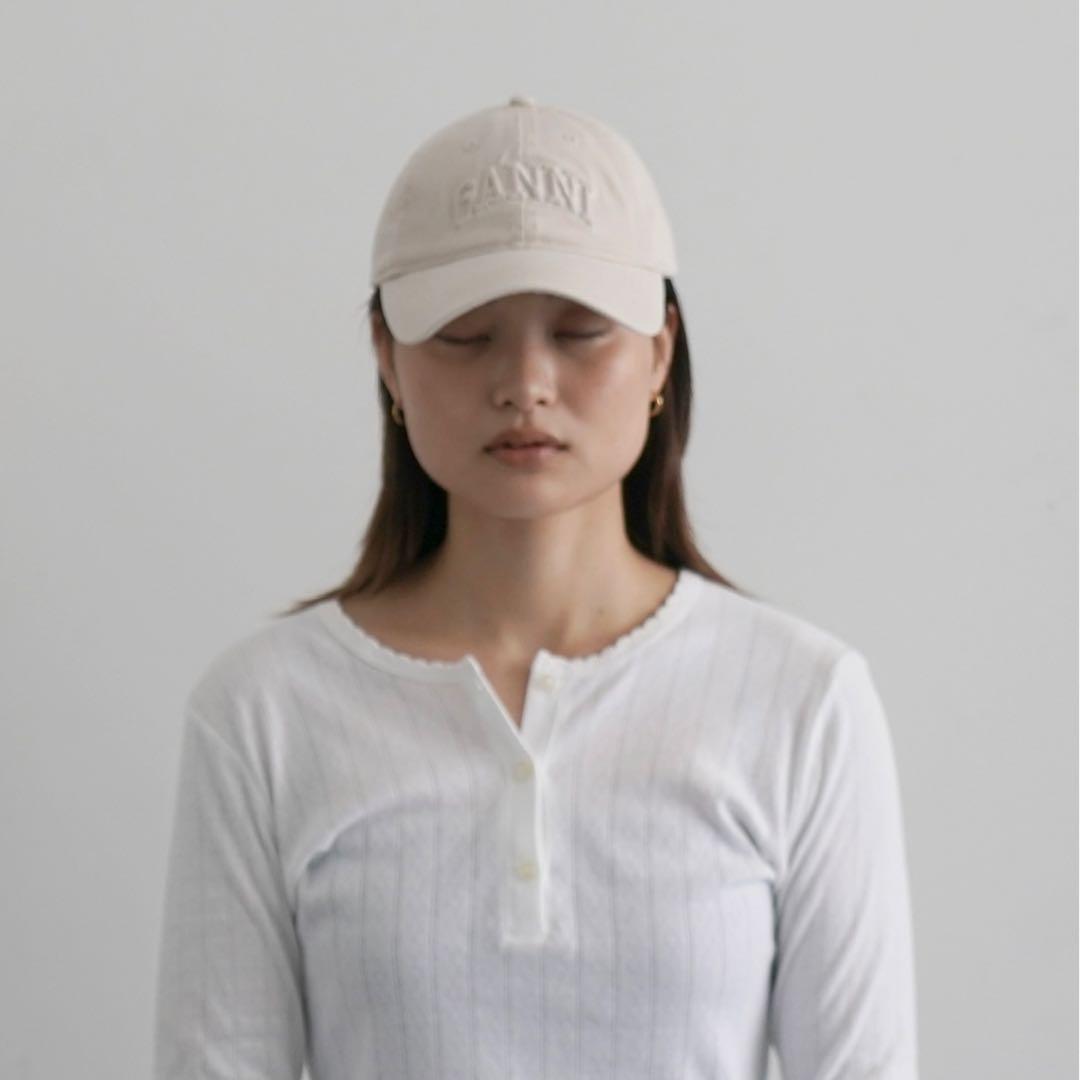GANNI コットンキャンバスキャップ 人気 商品 通販