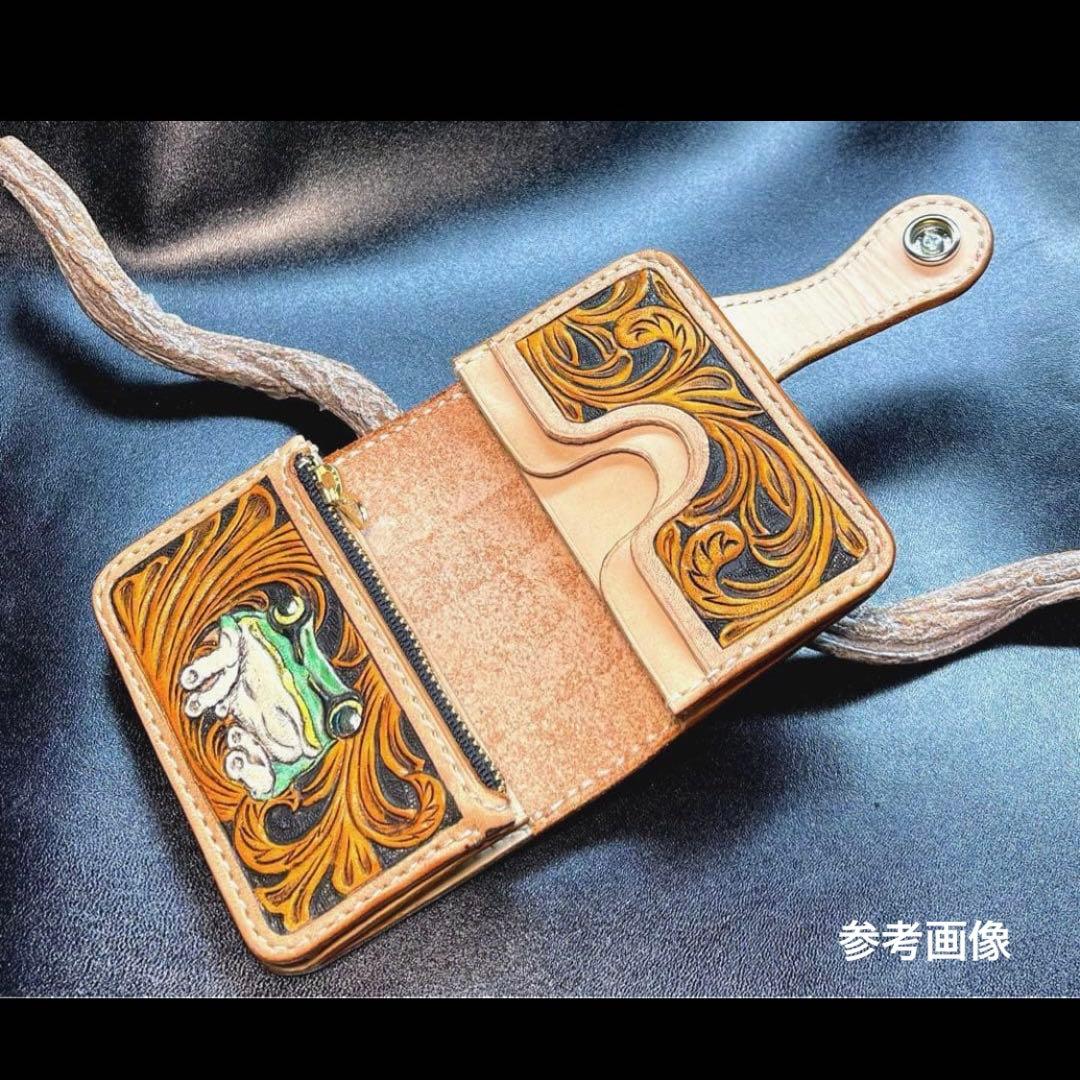 ままたん様オーダー レザーカービング ミニウォレットワイド/カエルの