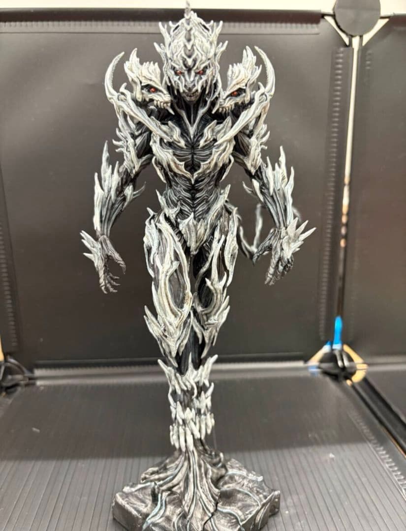 【新品未開封】ホコロビトモンスターX / 未塗装未組立キット　ホビーラウンド32