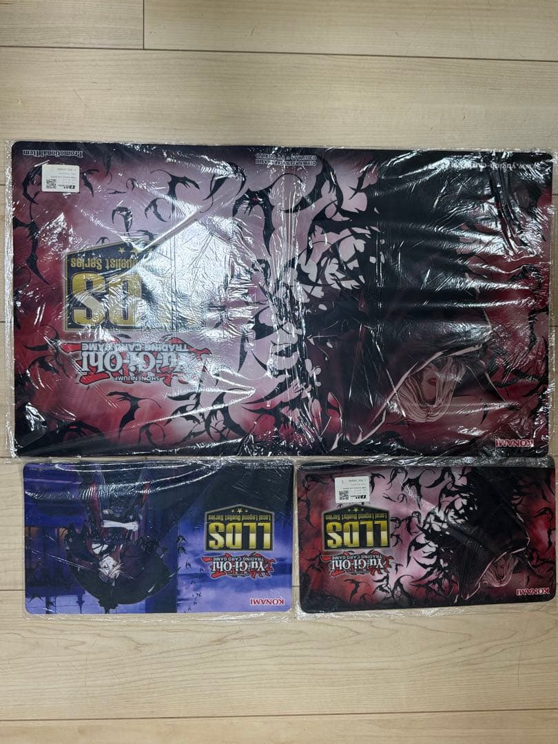 遊戯王 ヴァンパイア・デザイア LLDS プレイマット　新品　未開封 状態A-〕プレイマット『ヴァンパイアフロイライン(LLDS