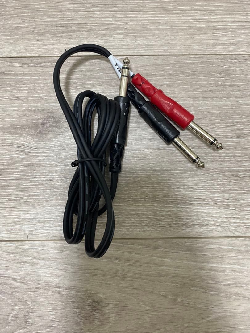 あむ様専用】BOSS GT-1、FS-7、ハードケースセット【美品】 - メルカリ