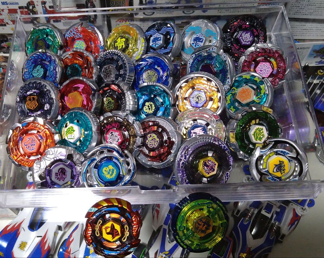 メタルファイトベイブレード　30個まとめ売り Yahoo!オークション -「メタルファイトベイブレード まとめ」の落札