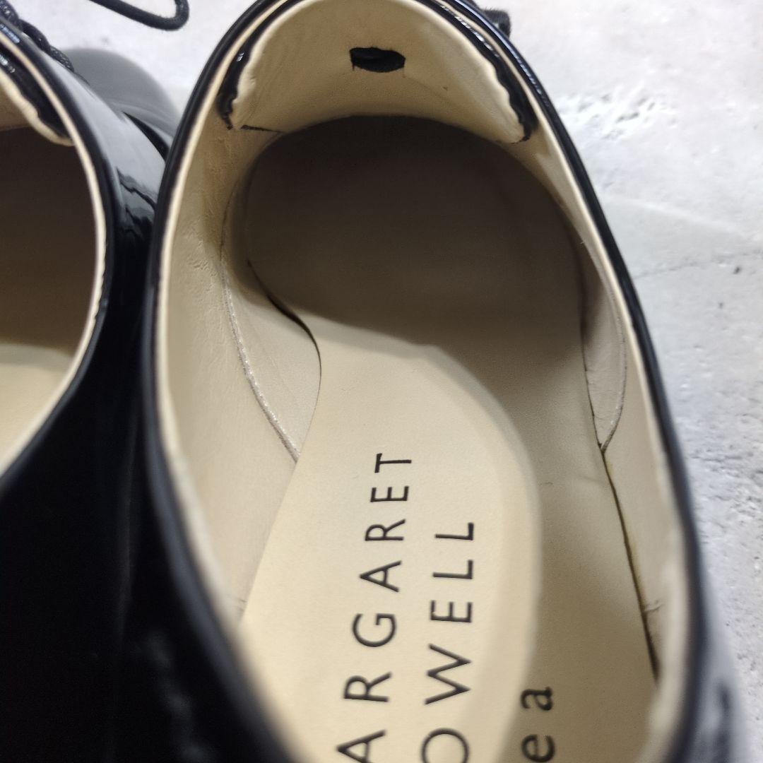 極美品 マーガレットハウエル アイデア ヒールパンプス エナメル 24.5cm