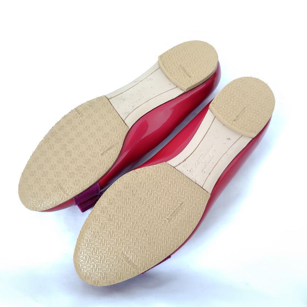 ✨️腕利き職人のリペア済✨️【フェラガモ】ヴァラ フラットシューズ