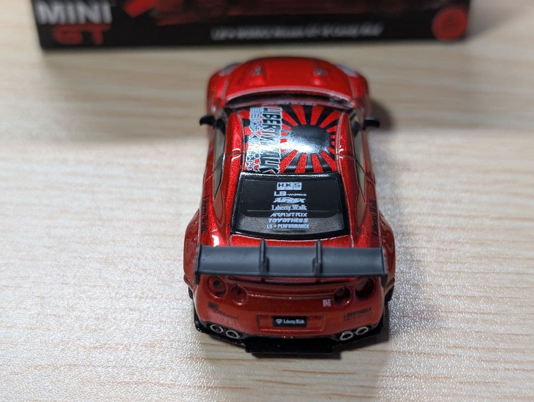 MINI-GT 77 LBWK ニッサン GT-R R35 キャンディレッド - メルカリ