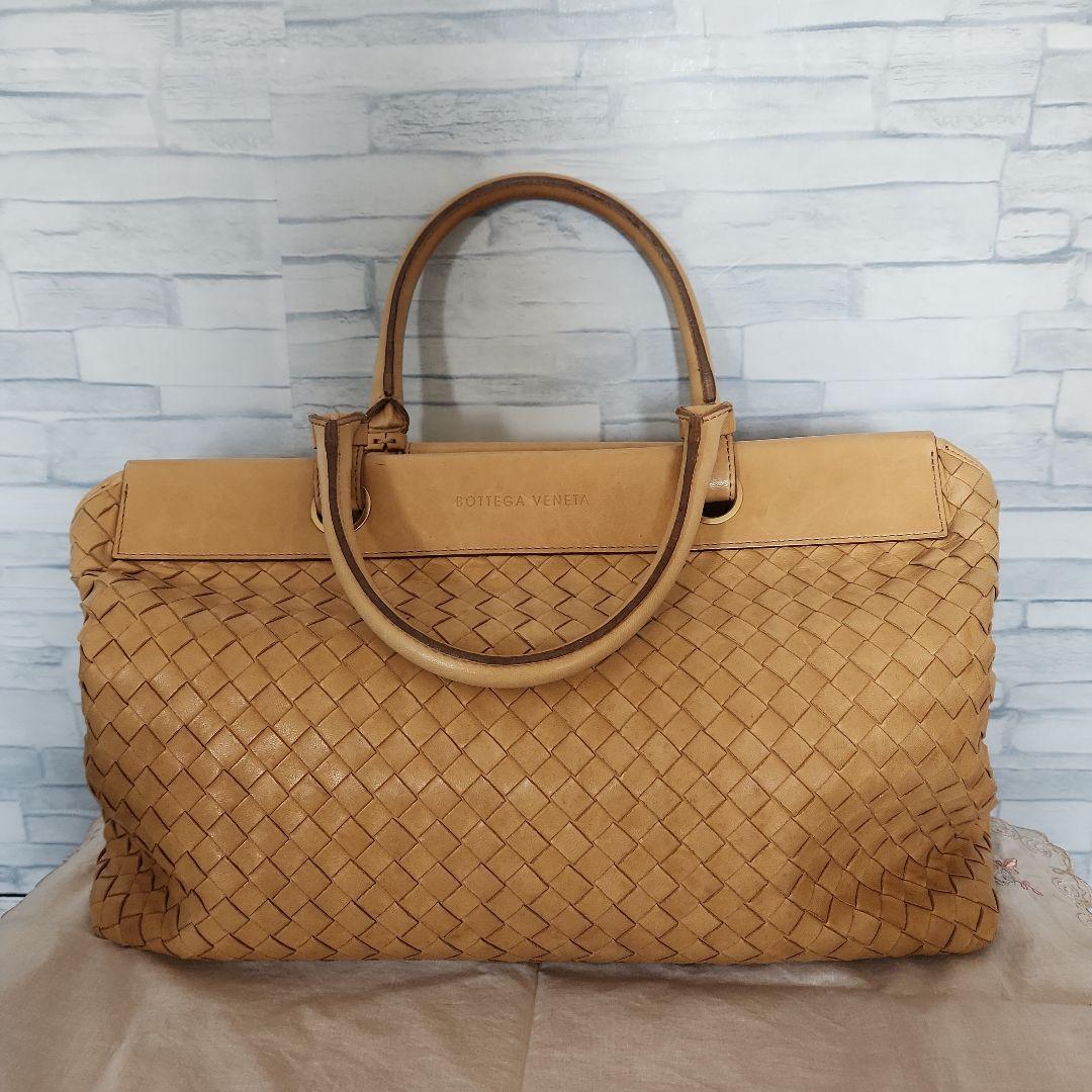 BOTTEGA VENETA ベージュ ハンドバッグ