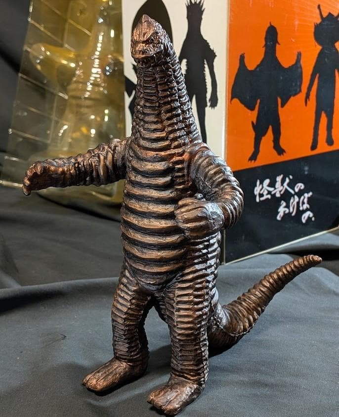 幻のレッドキング（「怪獣のあけぼの」特典フィギュア）赤銅色バージョン KRS×JG レッドキング(ソフビ製塗装済完成品) フィギュア通販