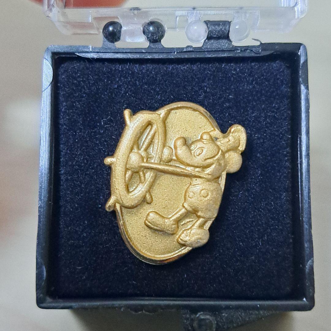 非売品•レア】 東京ディズニーランド キャスト 勤続1年記念ピンバッジ