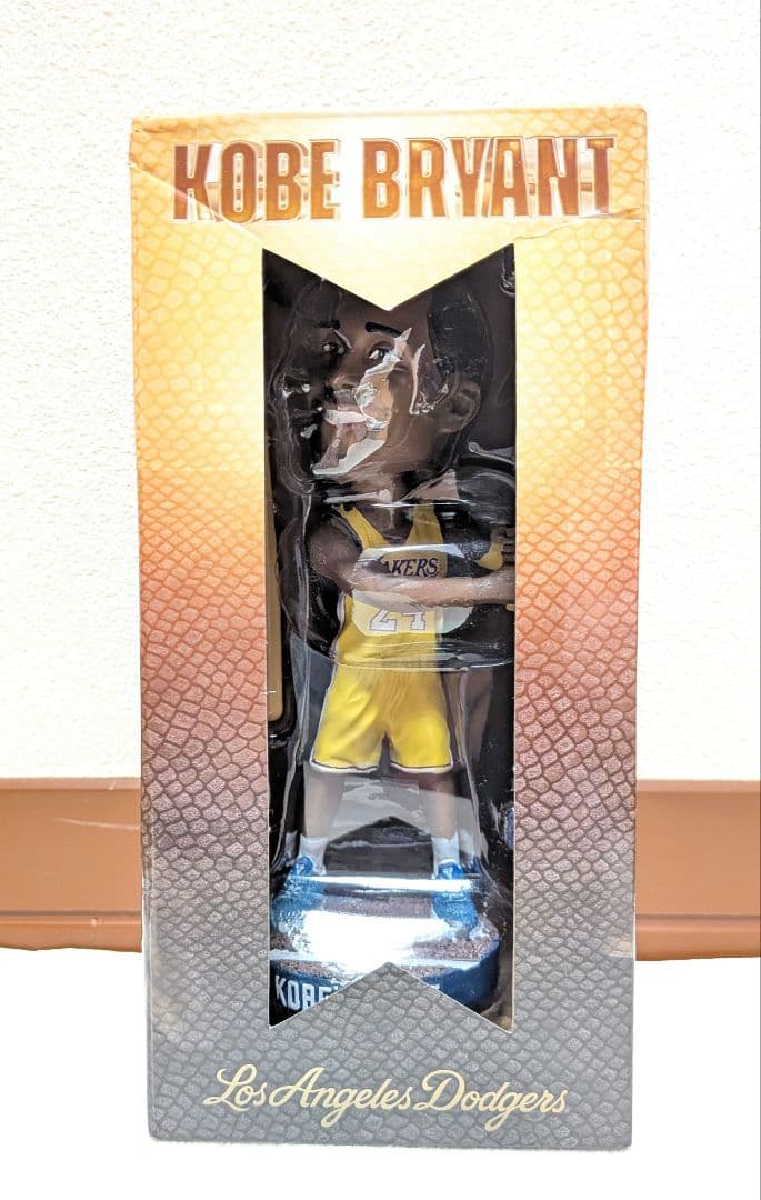 Kobe Bryant コービー・ブライアント ボブルヘッド ドジャース限定配布