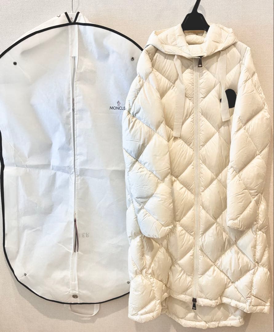 MONCLER モンクレール ロングダウンジャケット 白