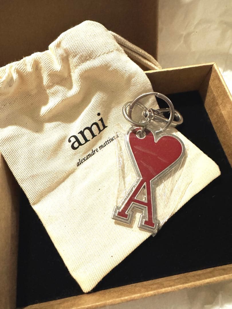 【箱付き】アミパリ Ami de Coeur キーリング レッドorブラック