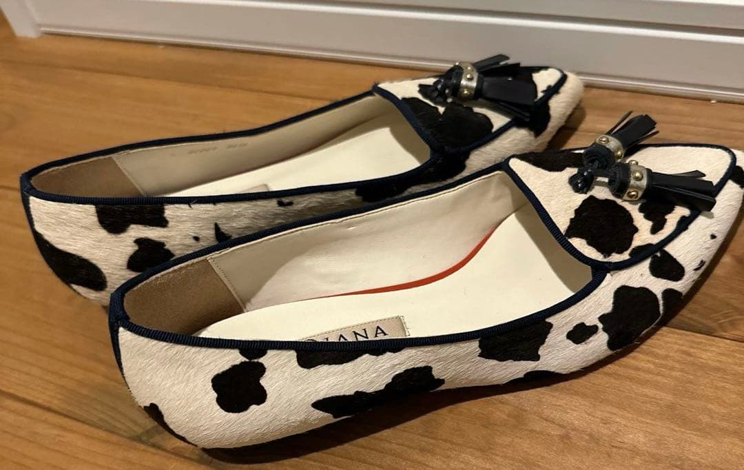 未使用】DIANA 牛柄 ハラコ ポインテッドトゥパンプス - メルカリ