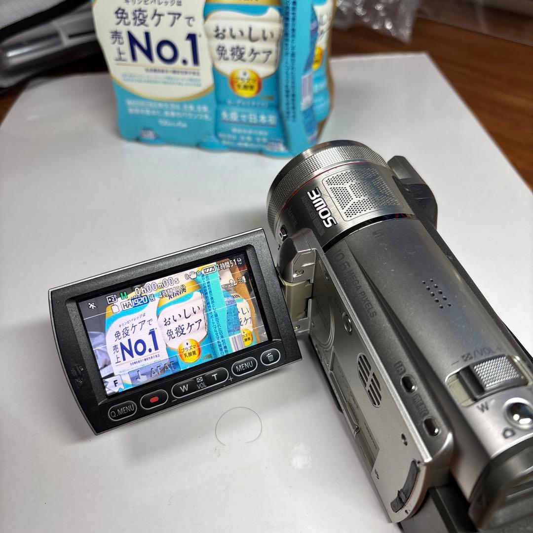 Panasonic HDC-TM300 ビデオカメラ 本体 三脚付き - メルカリ