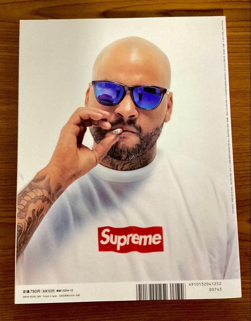 希少美品】Supreme ムックBook 全6巻 トート付 - メルカリ