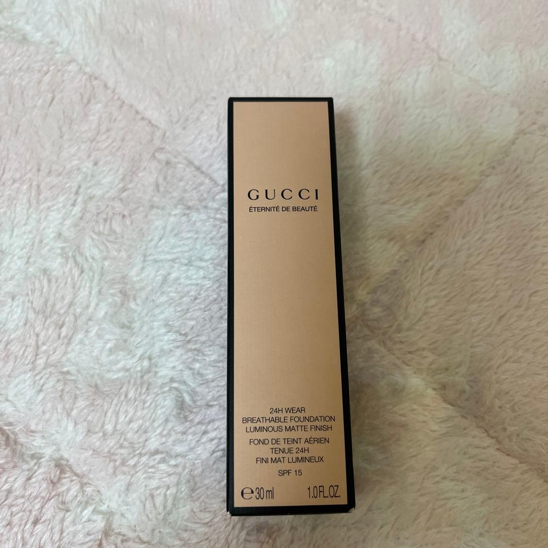 GUCCI Éternité de Beauté 24H Foundation
